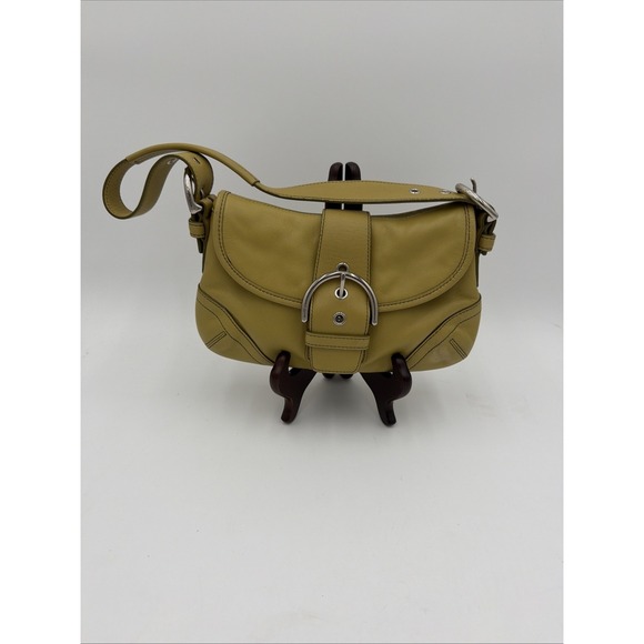 Coach Handbags - Rare Coach Vintage SMALL 9247 Lime Green Soho Y2K Leather Shoulder Bag